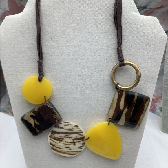 Lemon and Brown Boho Necklace - Picture 1 of 2